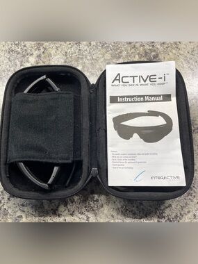 ACTIVE-i Video Recording Sunglasses in Black with Carry Case